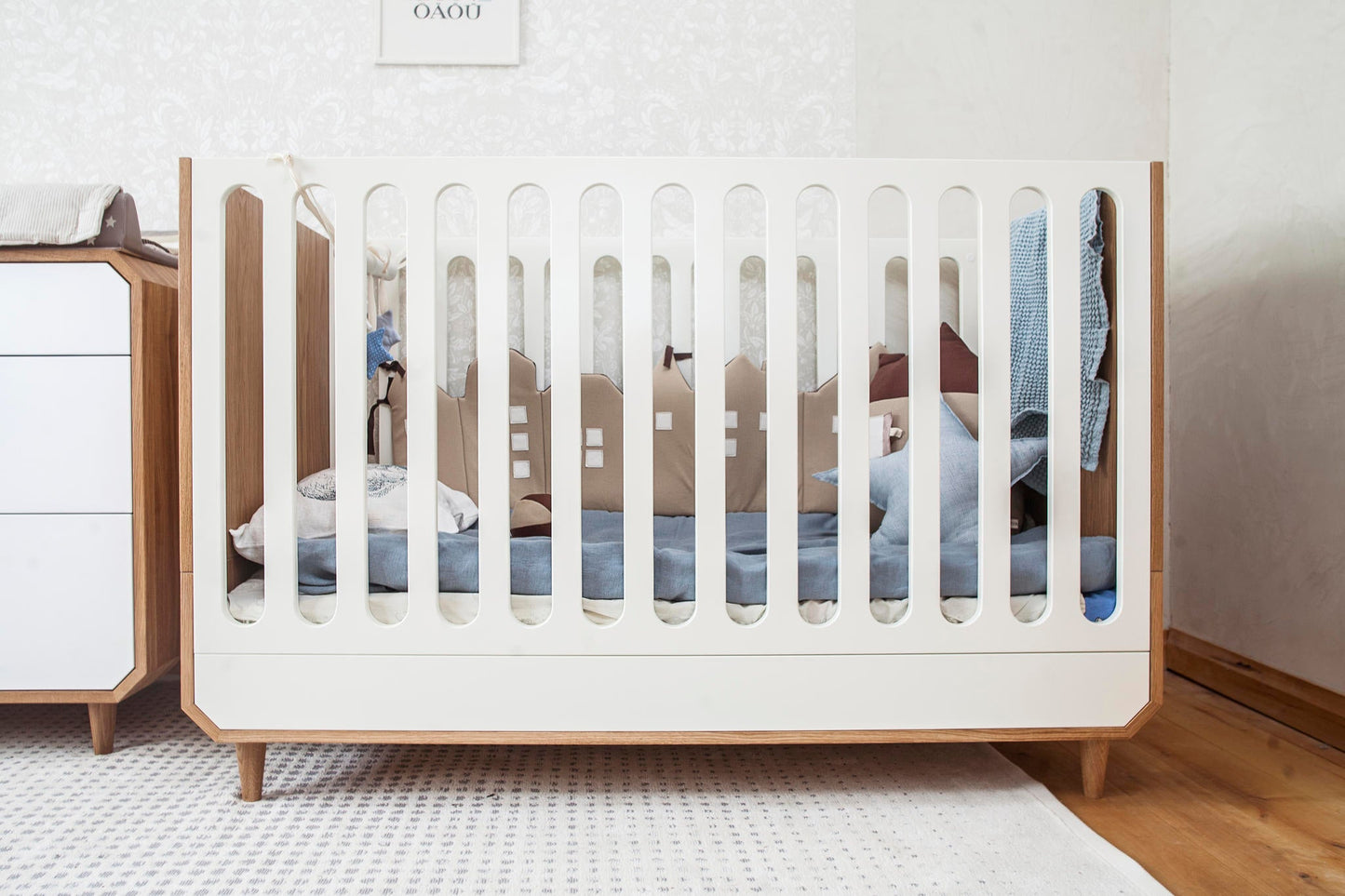 Baby Crib Toy - Stars (Pink & Blue) - Kindeco