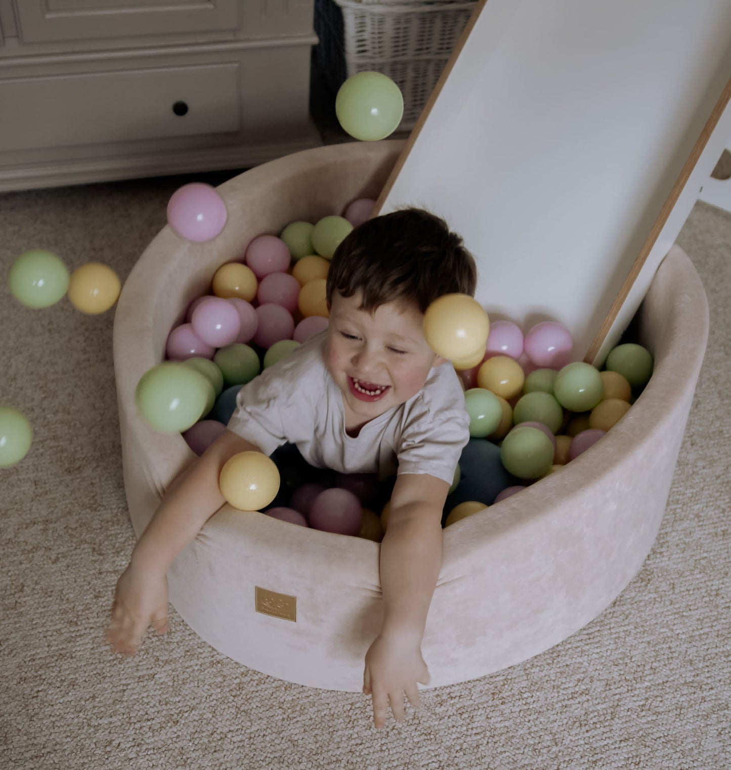 Baby Foam Ball Pit 30 cm - Spring - Kindeco