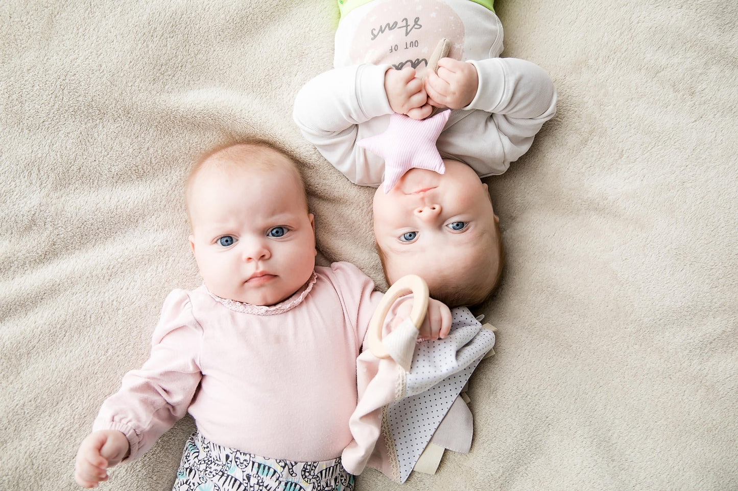 Baby Gift Pack: Comfort Blanket & Magic Wand - Kindeco