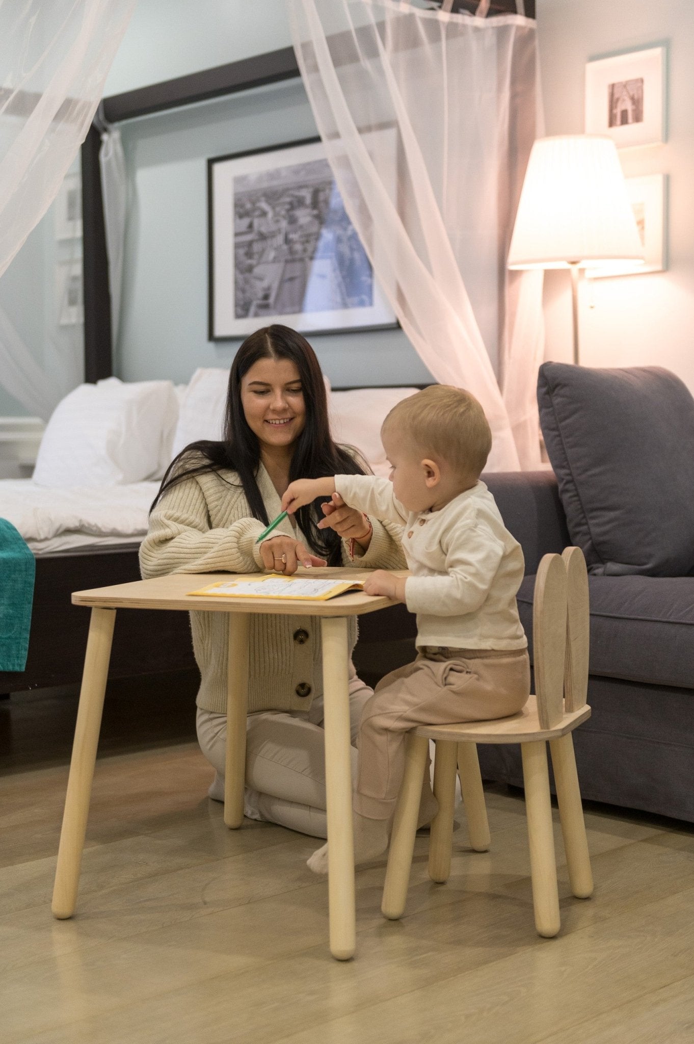 Bunny Table and Chair Set - Kindeco