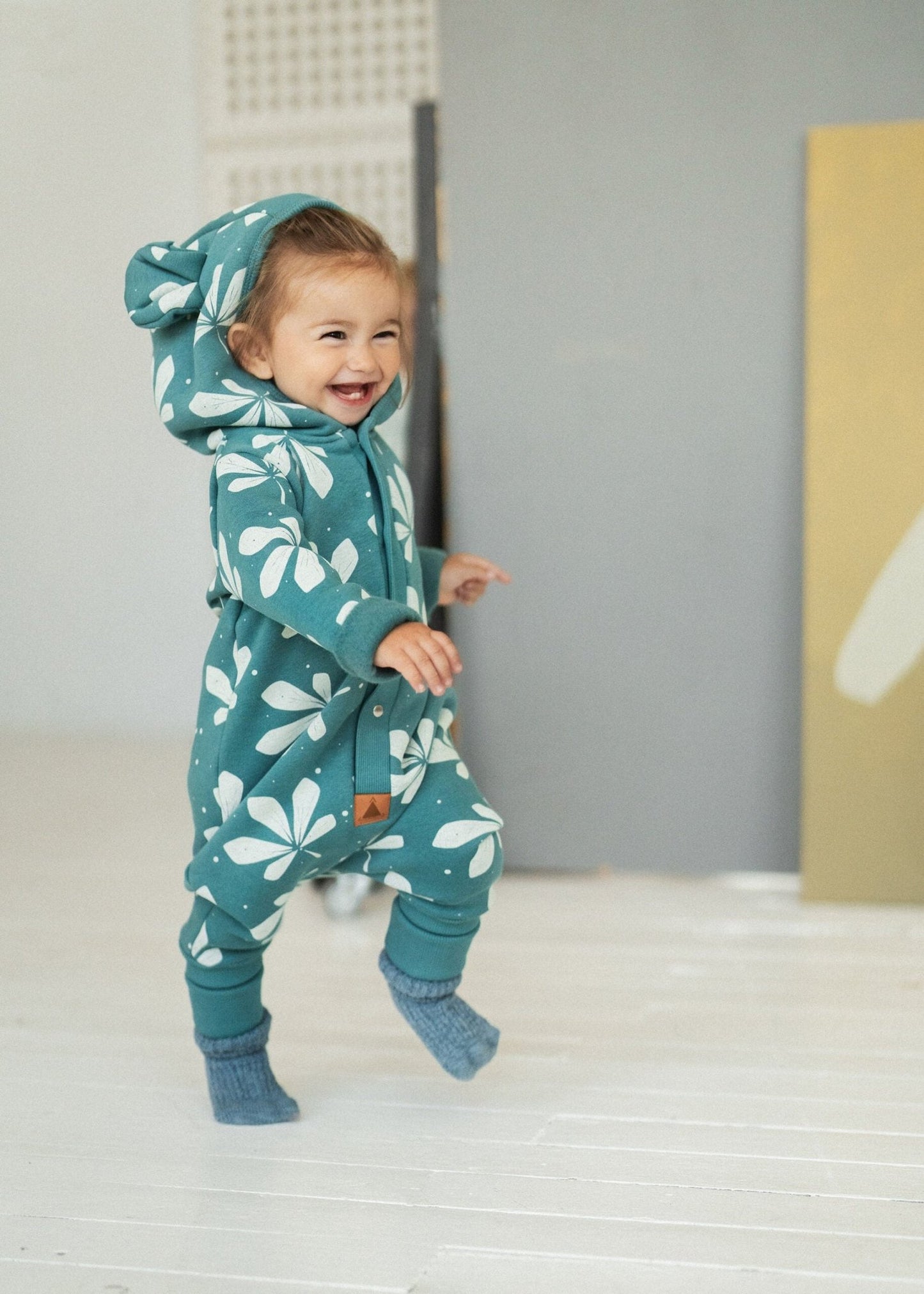Eared Jumpsuit for Babies and Kids - Chestnut Leaves on Green - Kindeco