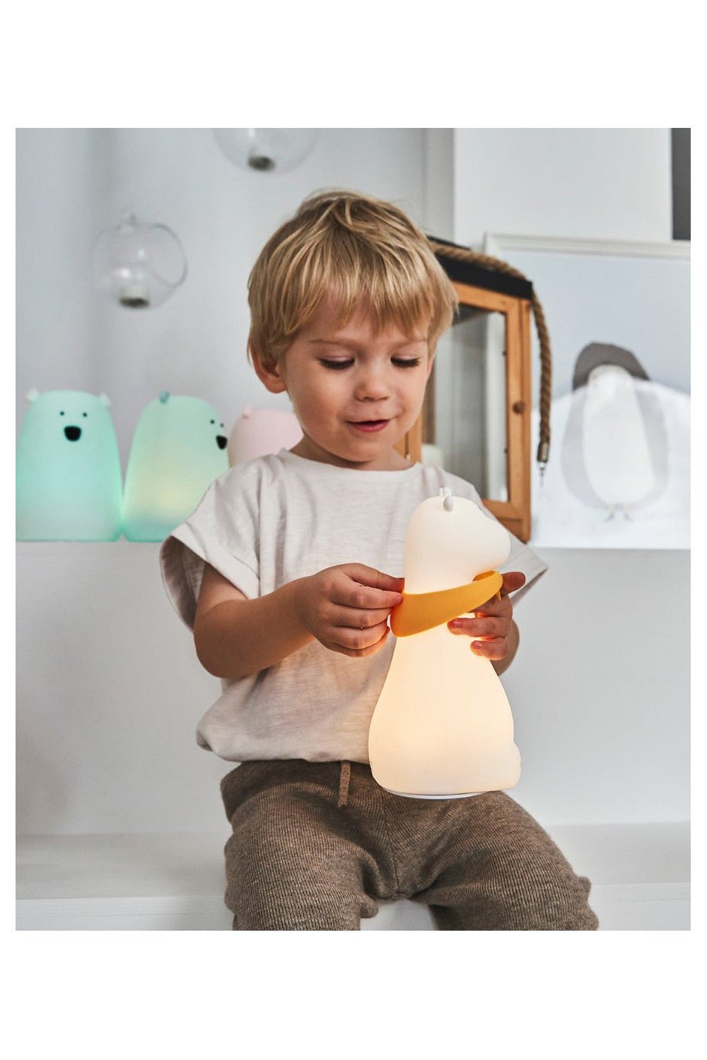Giraffe Silicone Lamp - White - Kindeco