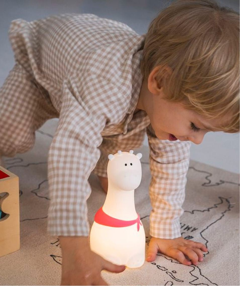 Giraffe Silicone Lamp - White - Kindeco