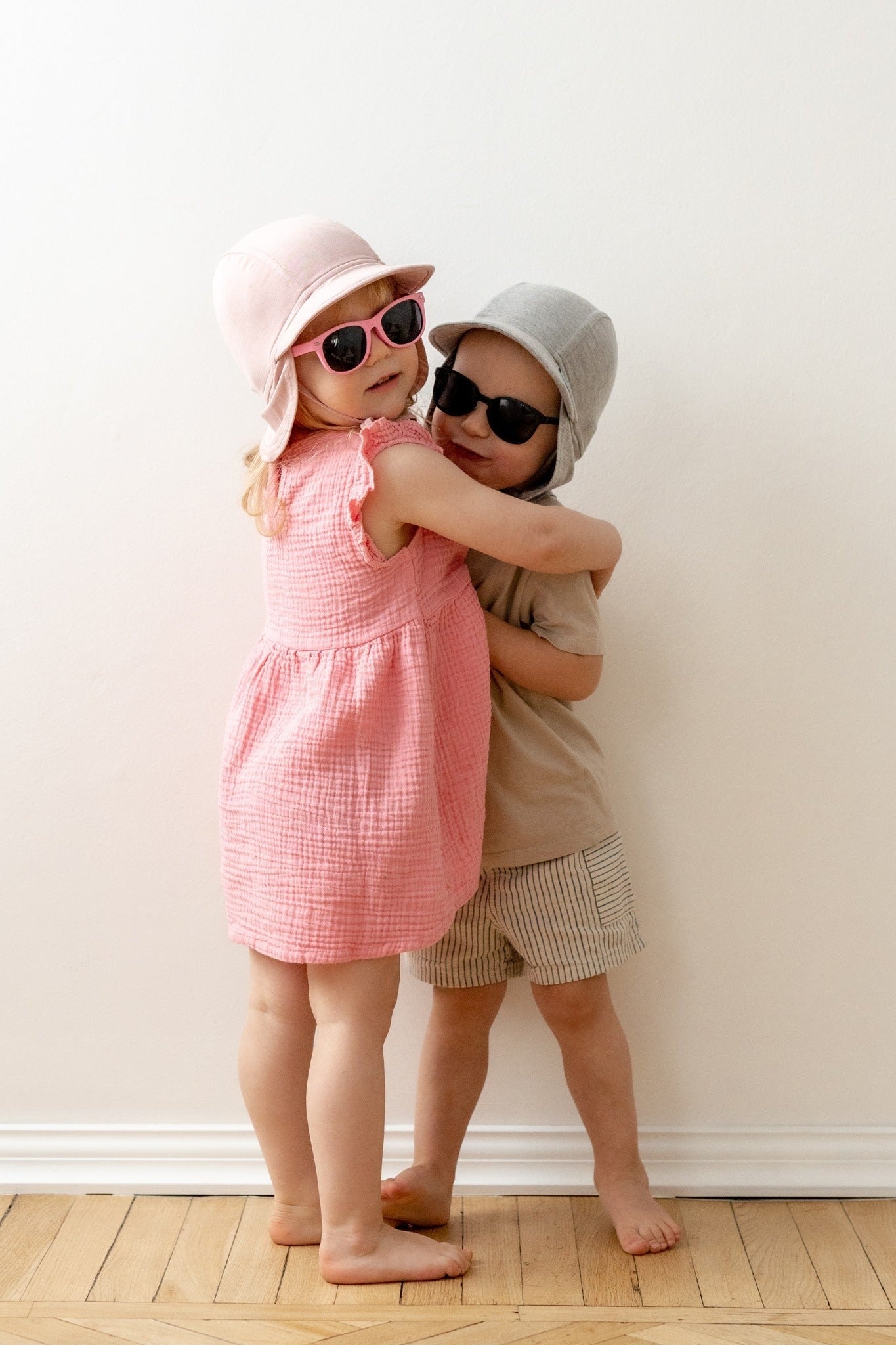 Kids Sun Hat With Ear Flaps PLUTO - Kindeco