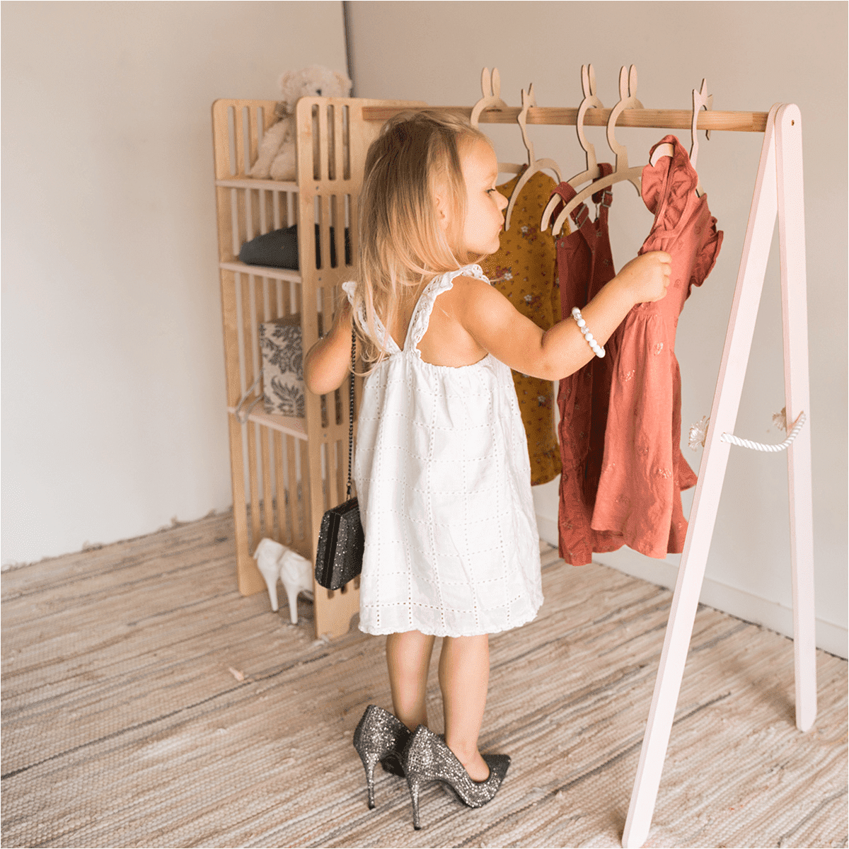Kids Wooden Clothing Rack - Kindeco