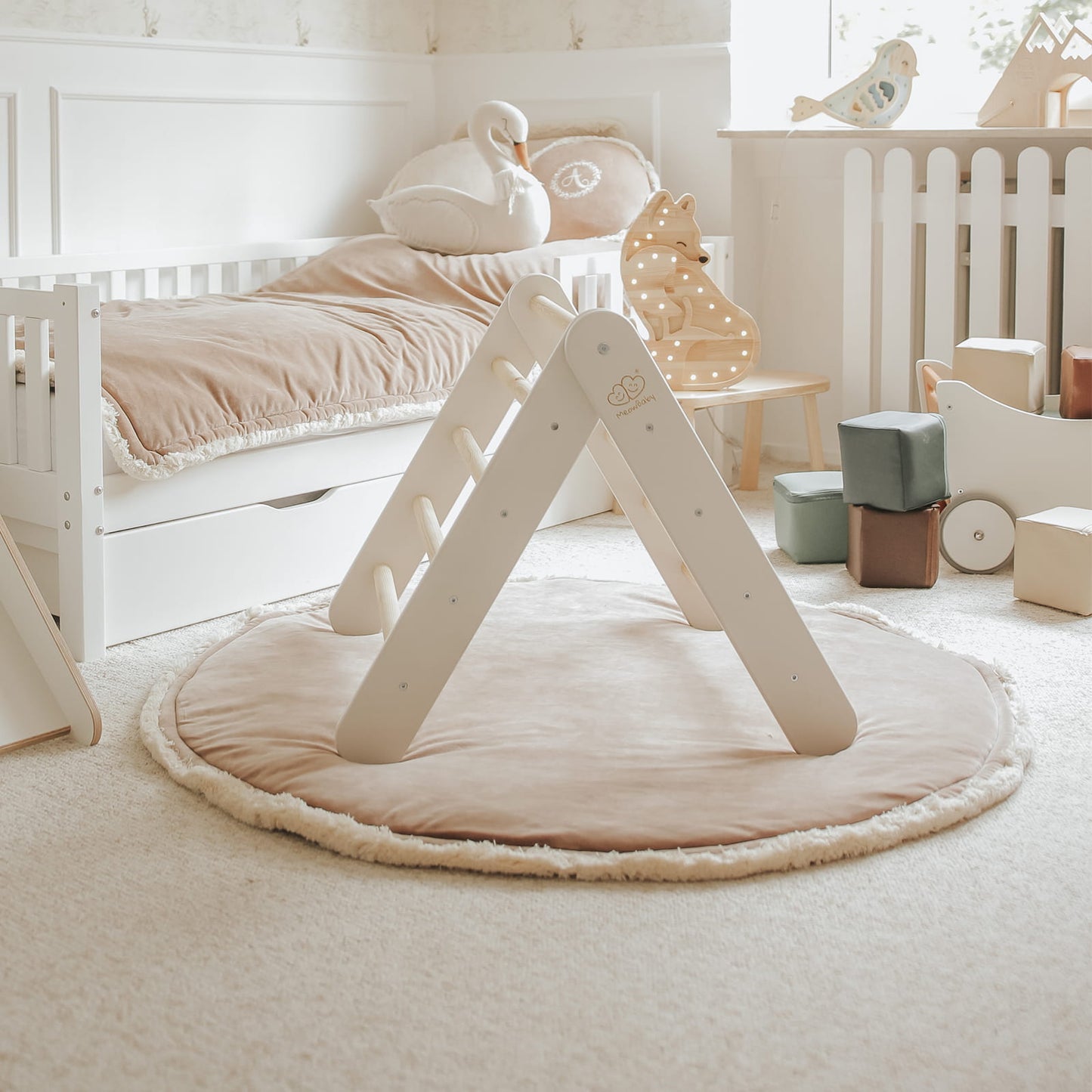 Ladder With a Slide - Climbing Wall - White - Kindeco