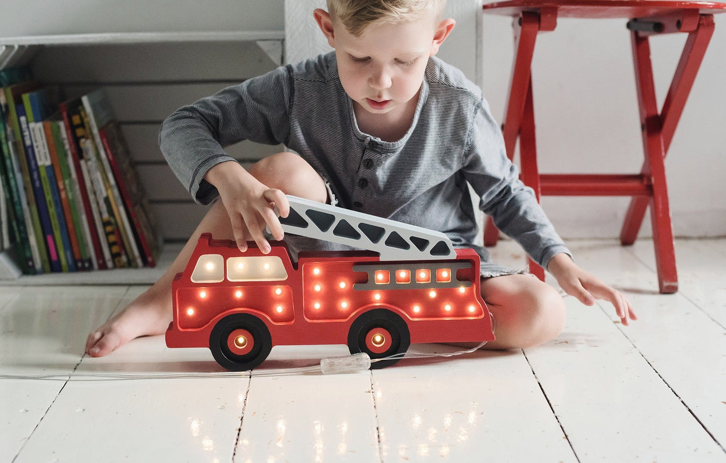 Little Lights Firetruck Lamp - Kindeco