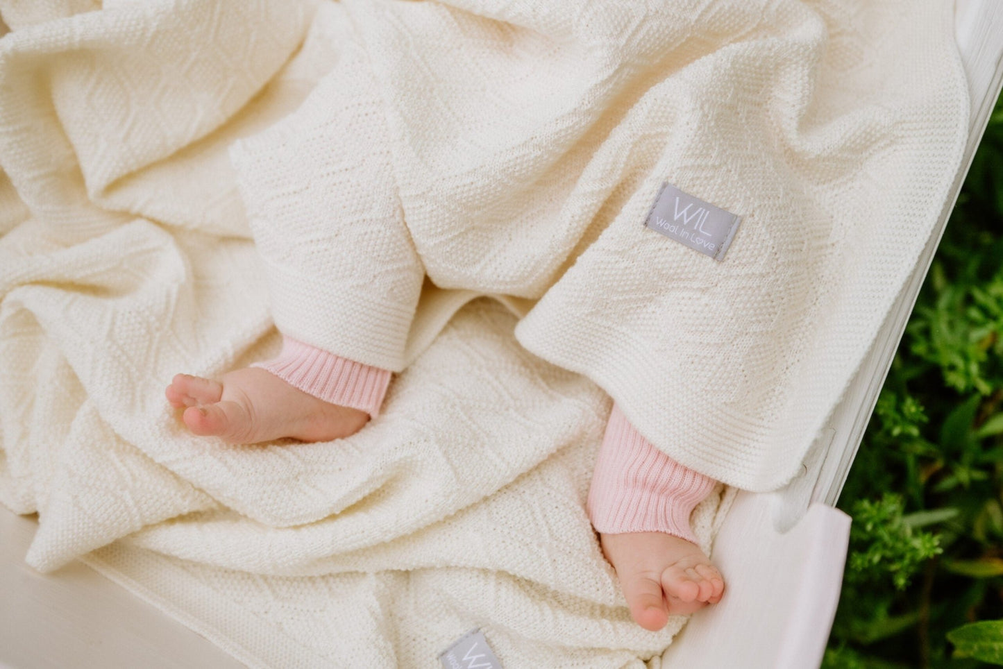 Merino Wool Baby Blanket - HAPPINESS Collection - Kindeco