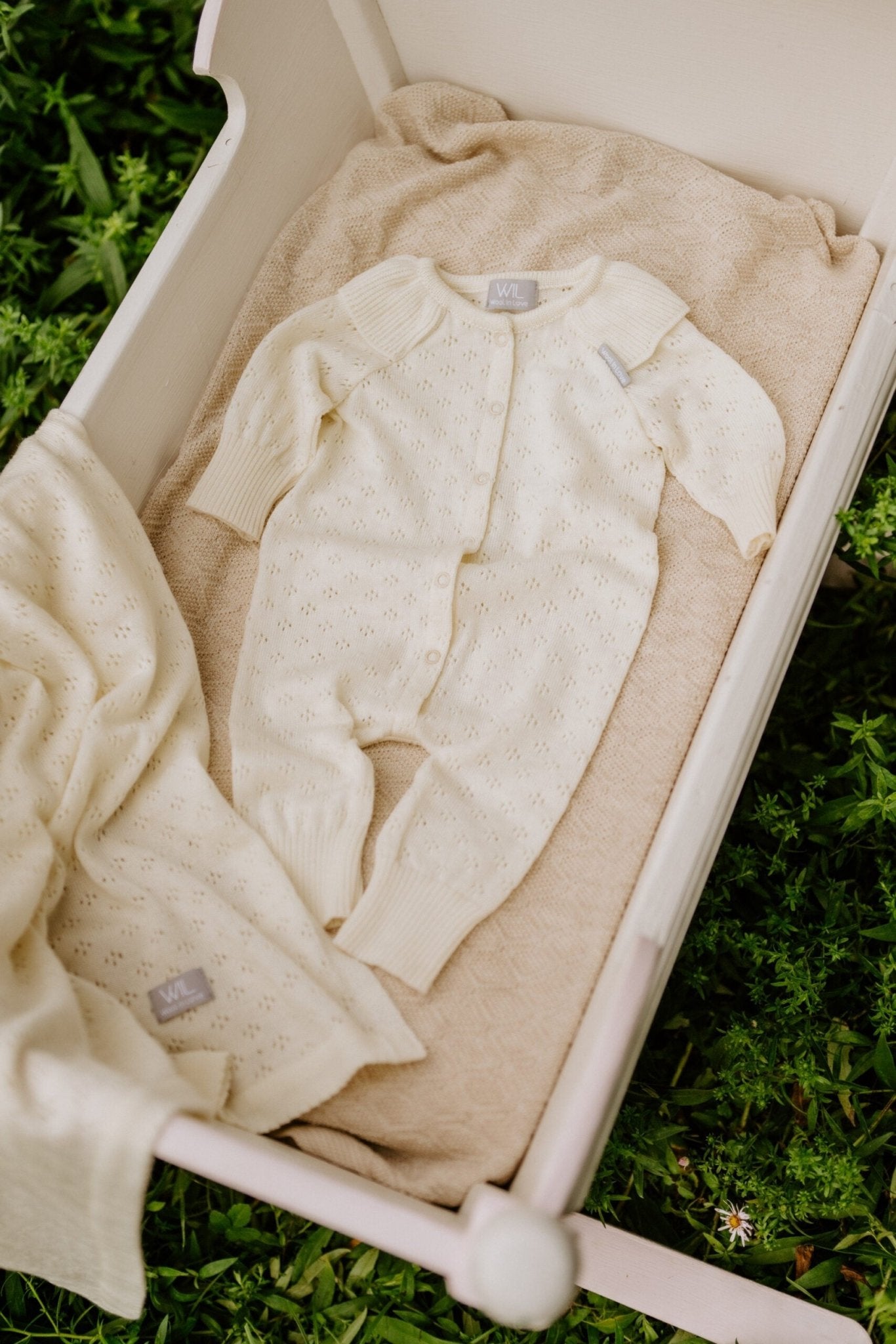 Merino Wool Baby Gift Set - Blanket, Romper & Bonnet (LOVE Collection) - Kindeco