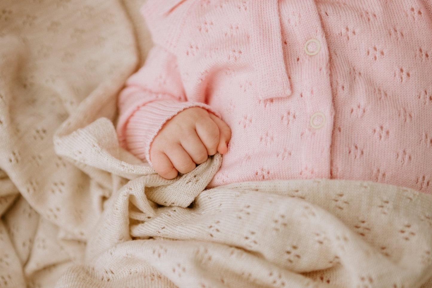 Merino Wool Baby Gift Set - Blanket, Romper & Bonnet (LOVE Collection) - Kindeco