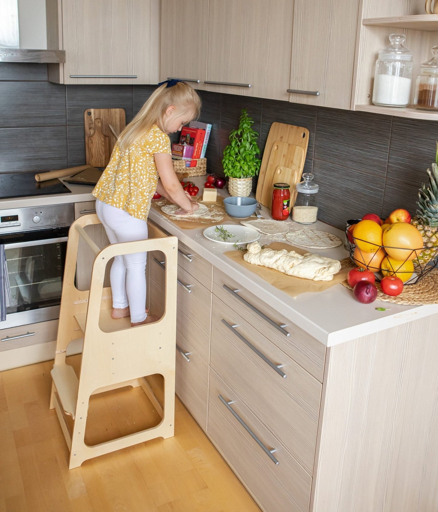 Montessori Helper Tower Step Stool - Kindeco