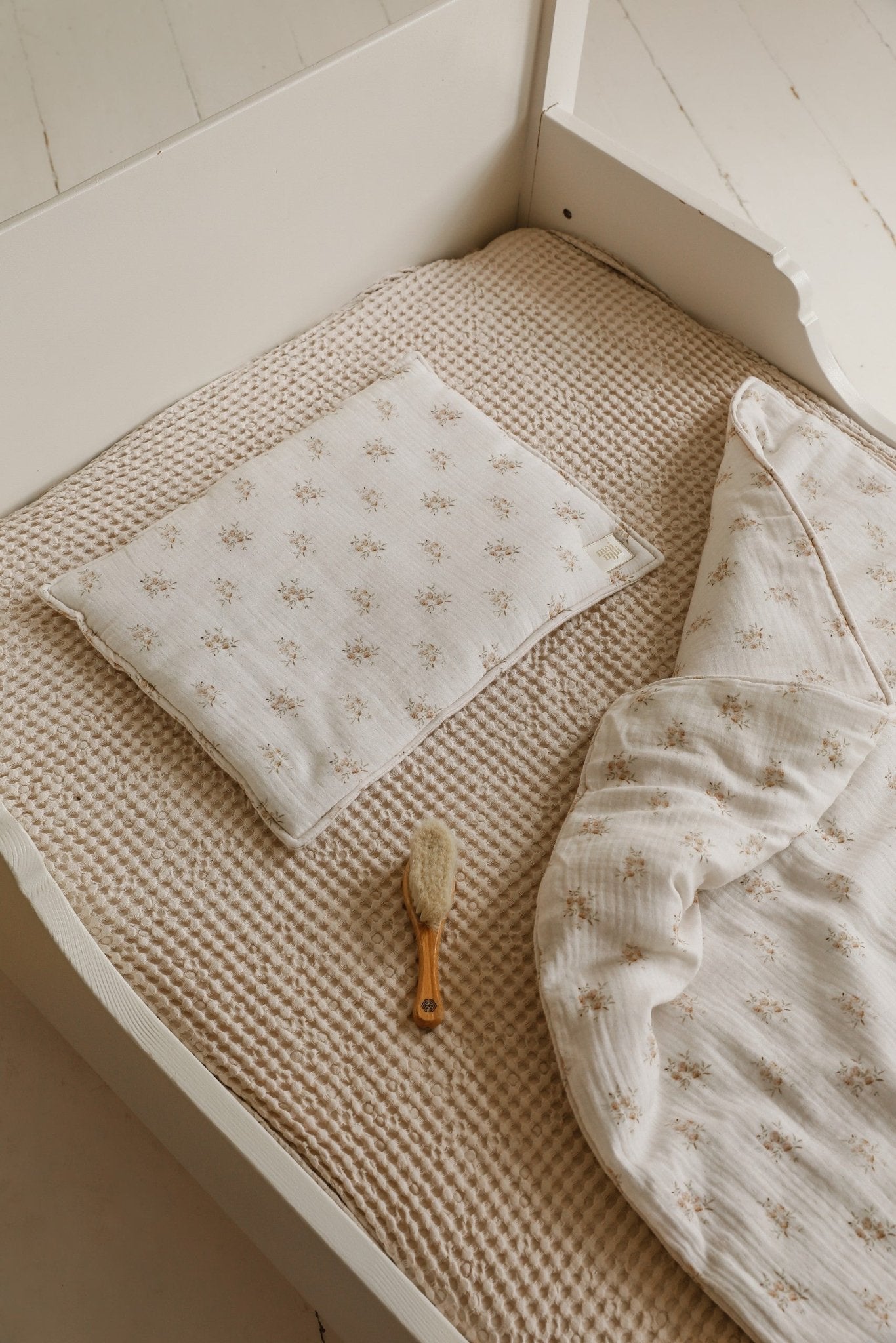 Muslin Baby Blanket + Pillow Set - Boho Flowers - Kindeco