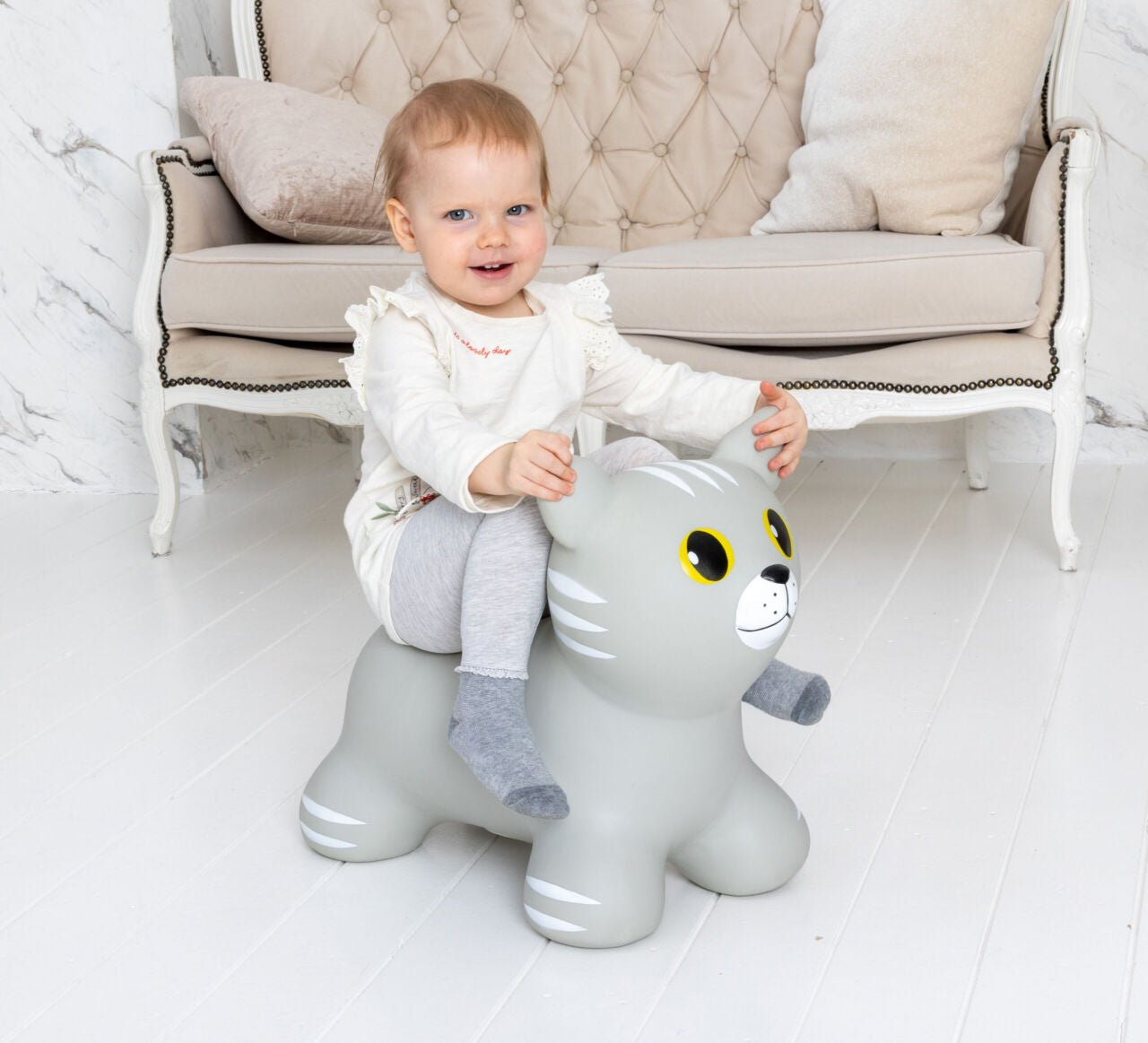 My First JUMPY – Grey Cat Hopper - Kindeco