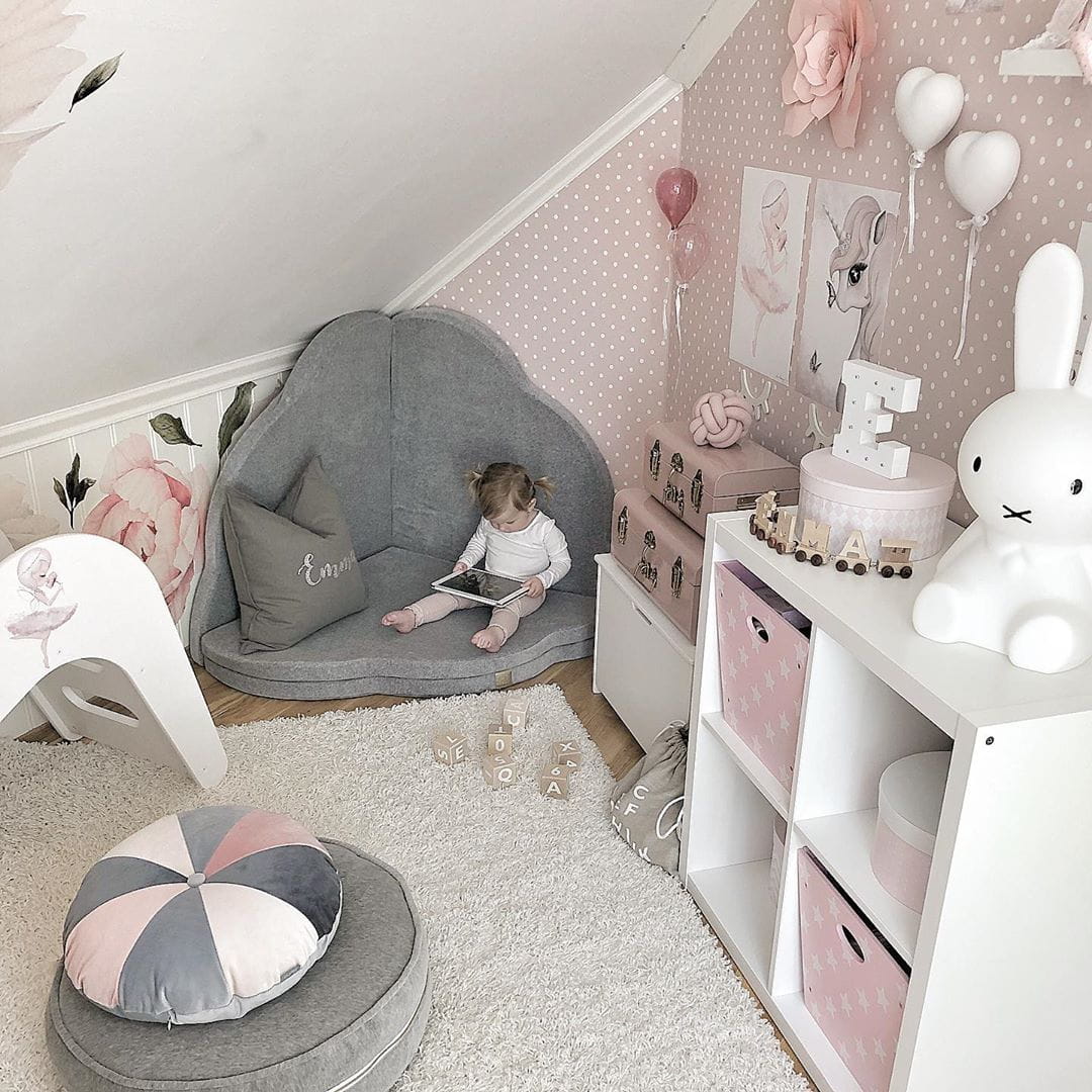 Play Mat for Kids - Cloud Shaped Light Grey Velvet - Kindeco