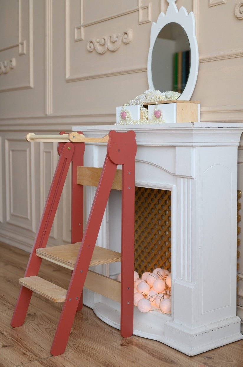 Space Saving Kitchen Step Stool - Kindeco
