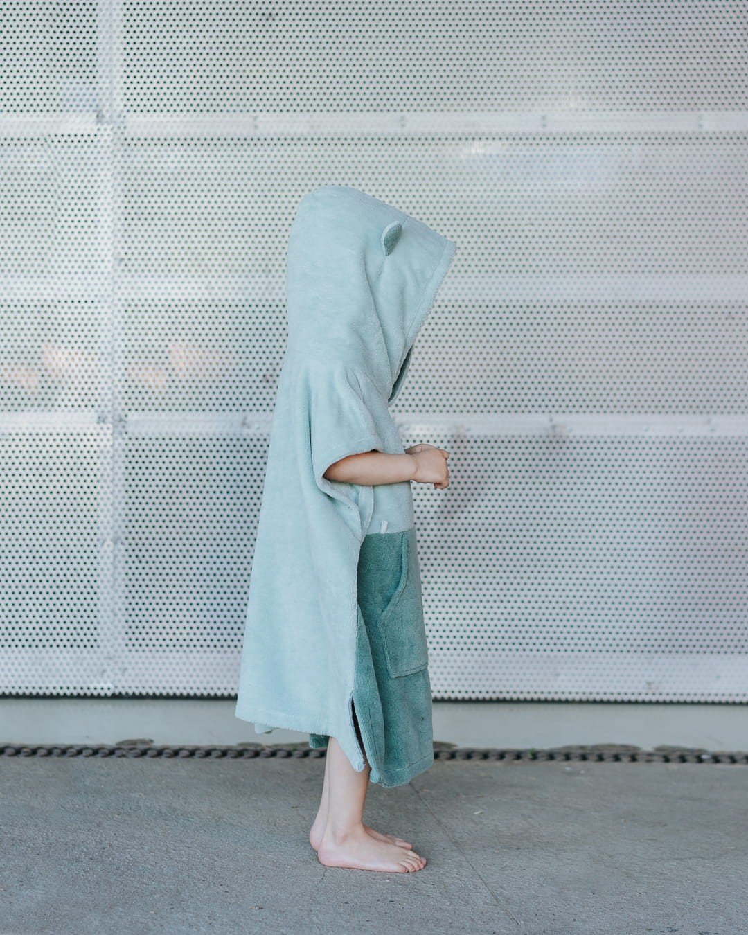 Surfbear Kids Bath Poncho - Green - Kindeco