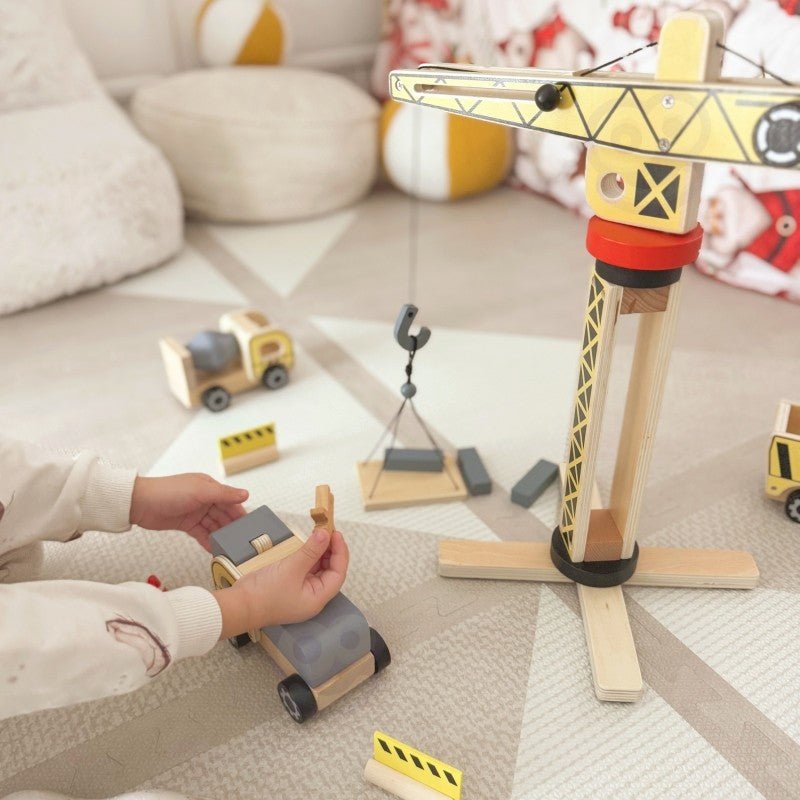 Wooden Construction Site Set with Vehicles - Kindeco