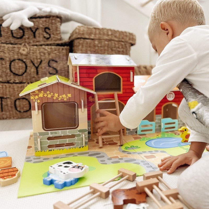 Wooden Farm Set - 18 pcs - Kindeco