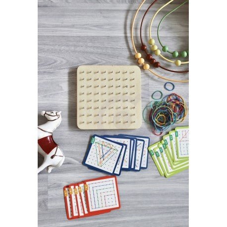Wooden Geoboard Puzzle with Rubber Bands - Kindeco