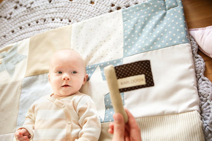 Baby Gift Pack: Comfort Blanket & Sensory Flag - Kindeco