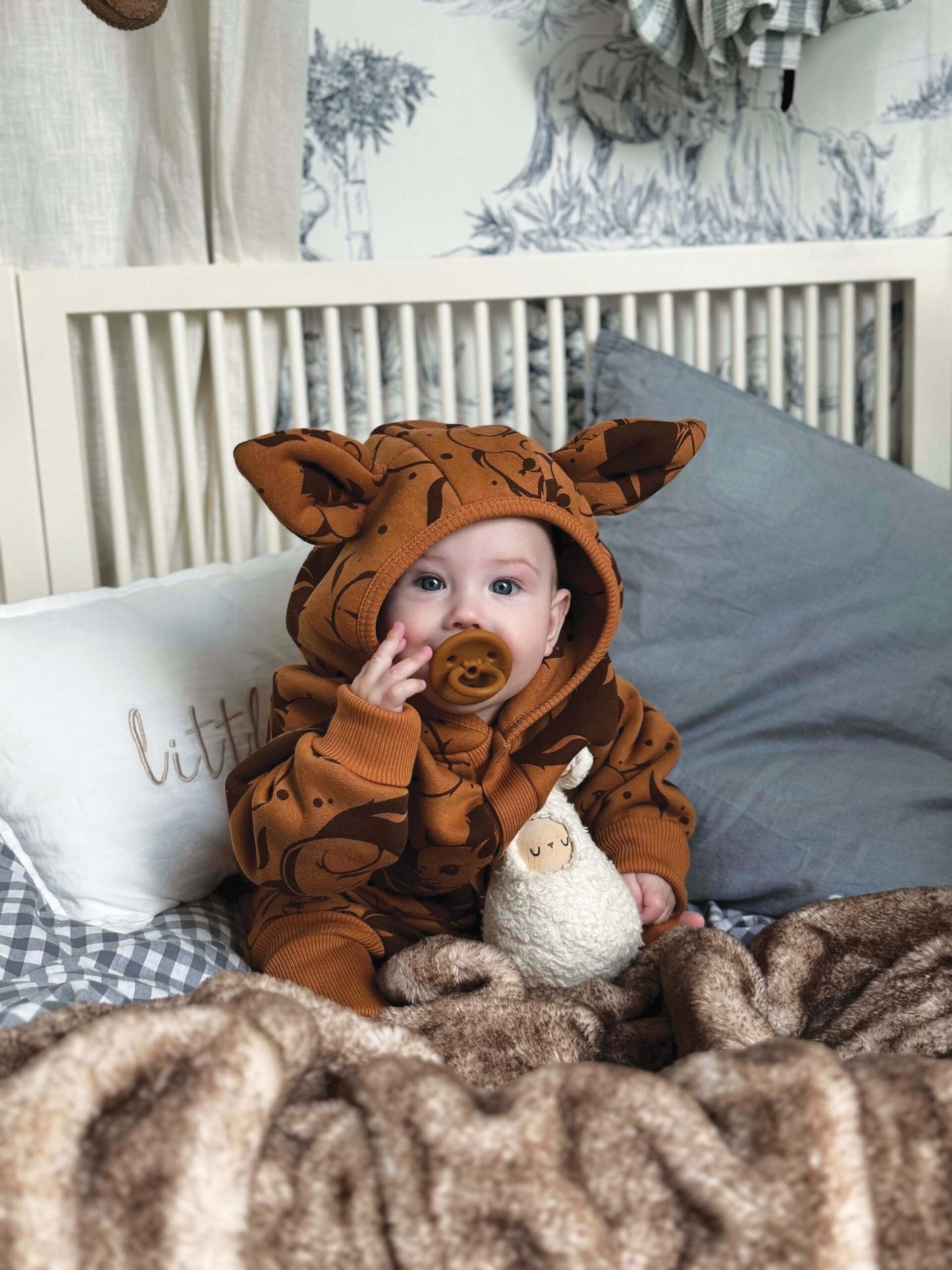 Eared Jumpsuit for Babies and Kids - Cinnamon Squirrel - Kindeco