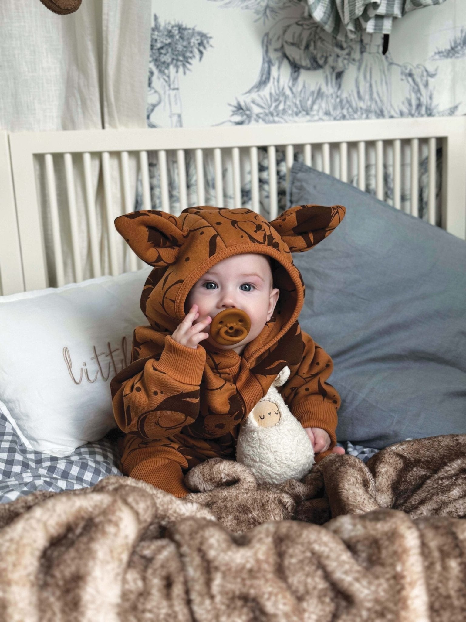 Eared Jumpsuit for Babies and Kids - Cinnamon Squirrel - Kindeco