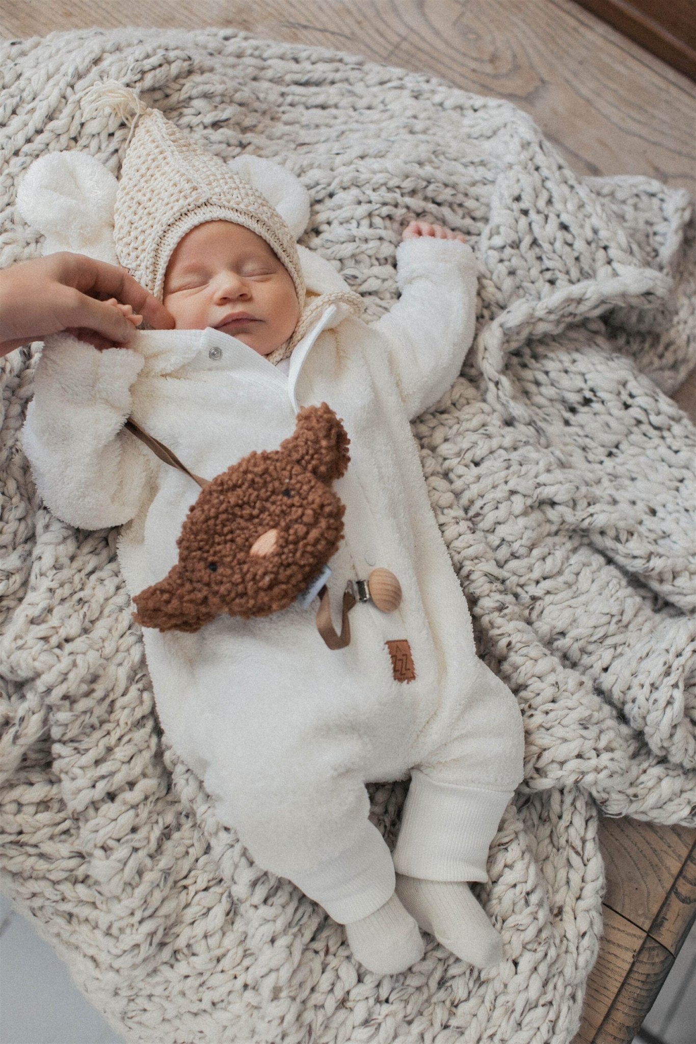 Eared Jumpsuit for Babies and Kids - Fuzzy Ecru - Kindeco