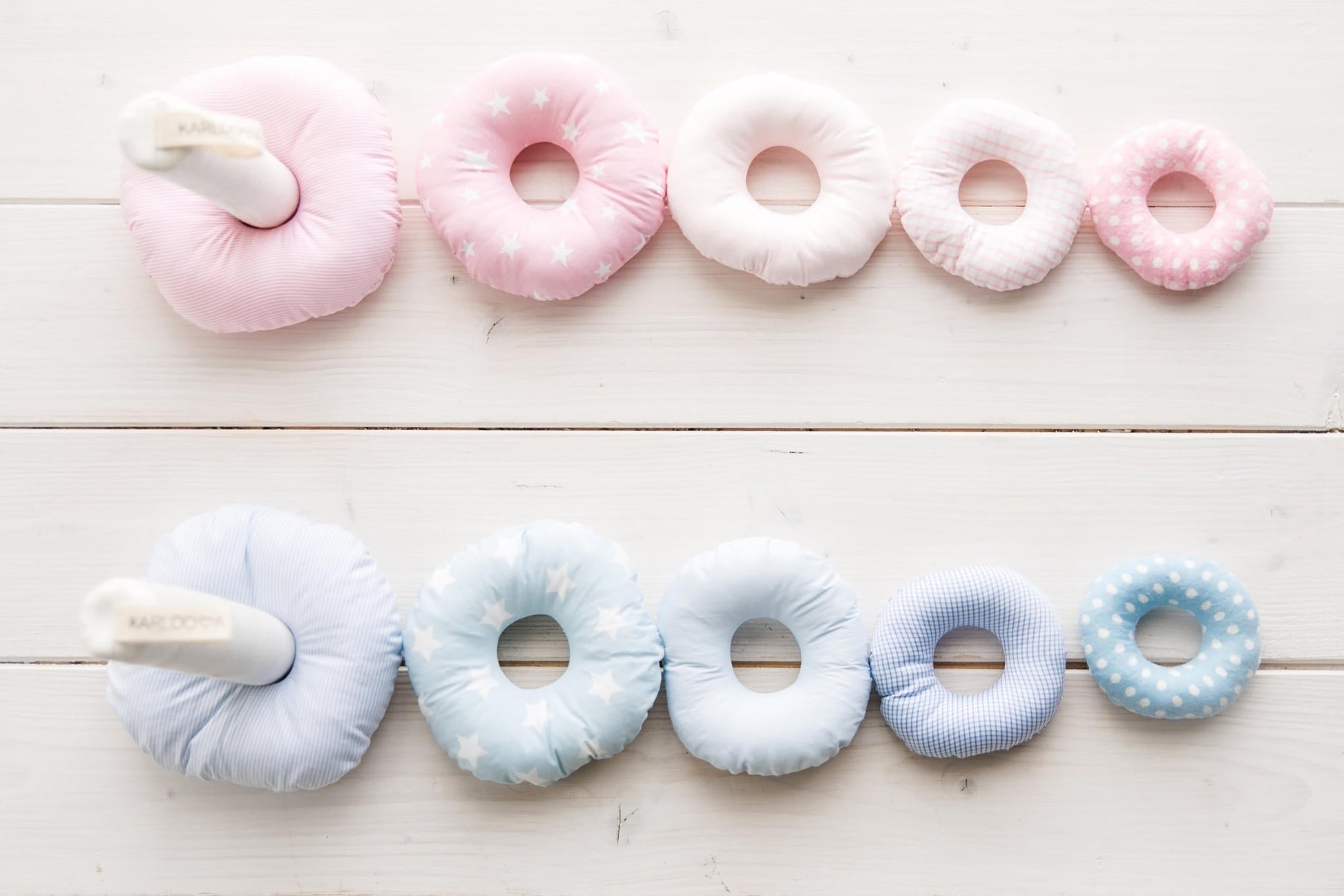 Jingling and Crinkling Tower for Babies - Kindeco