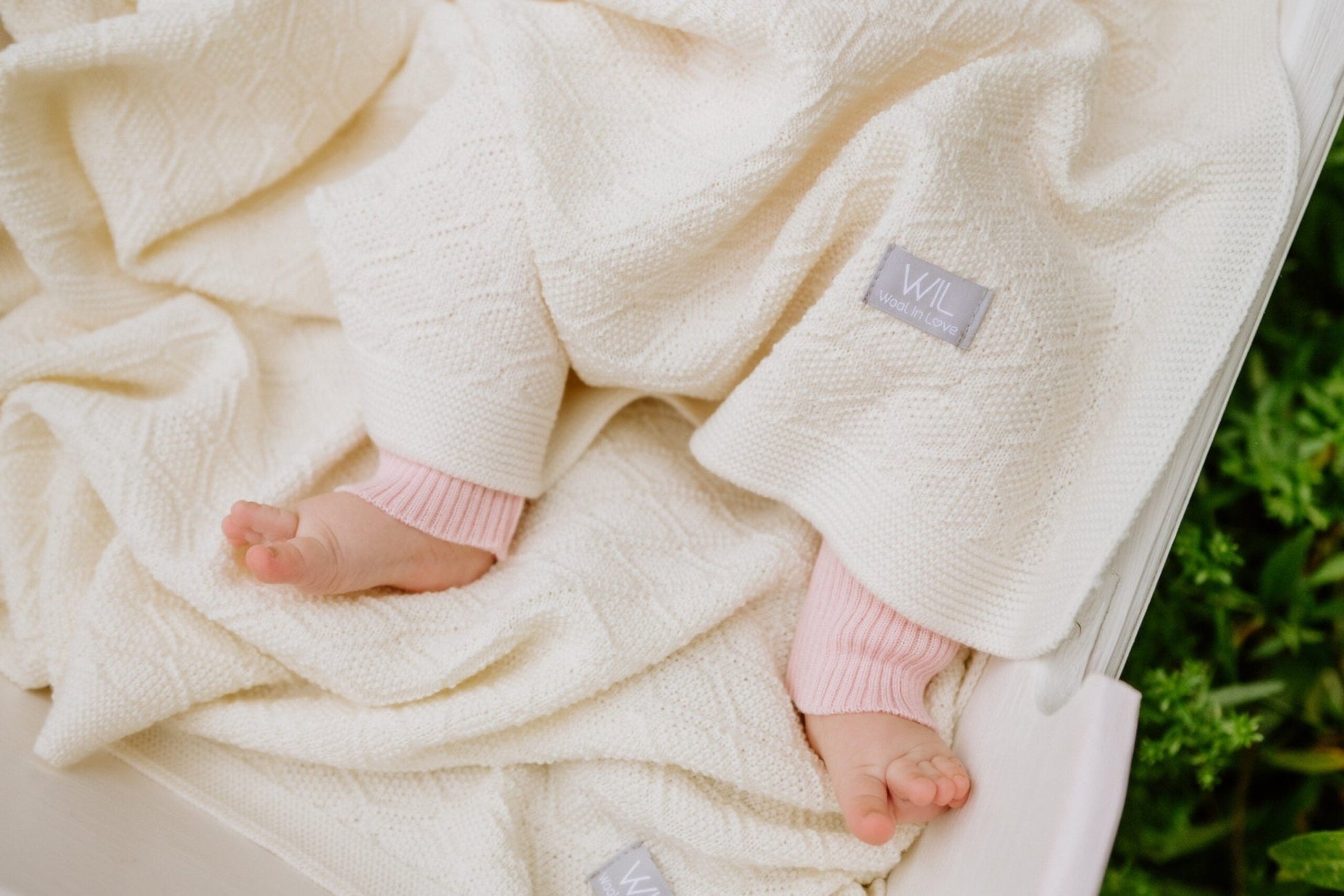 Merino Wool Baby Blanket - HAPPINESS Collection - Kindeco