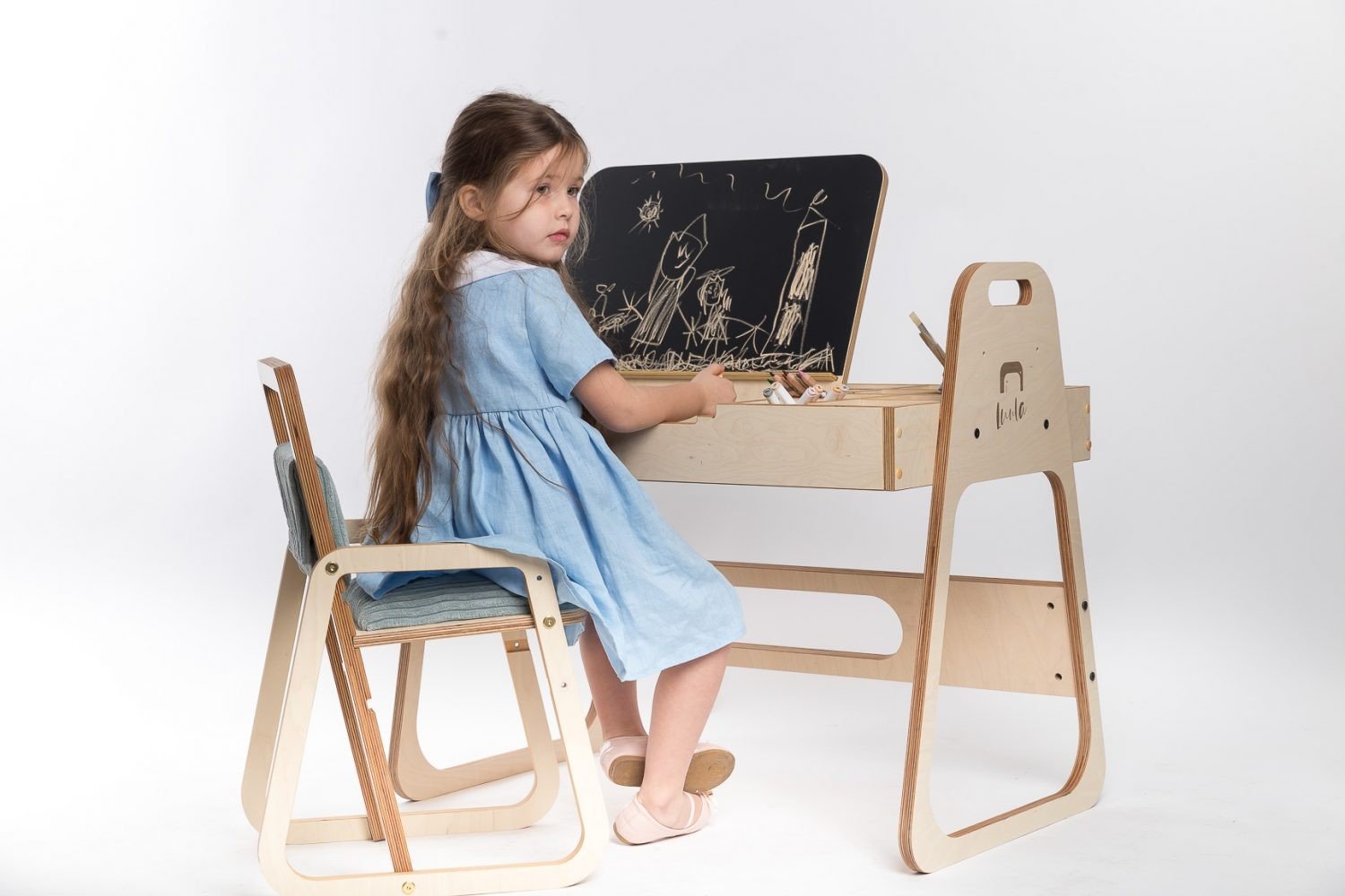 Multisensory Art Table/Desk Julle - Kindeco