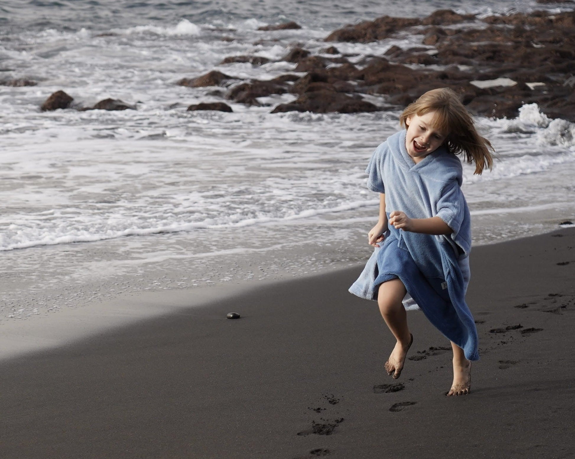 Surfbear Kids Bath Poncho - Blue - Kindeco