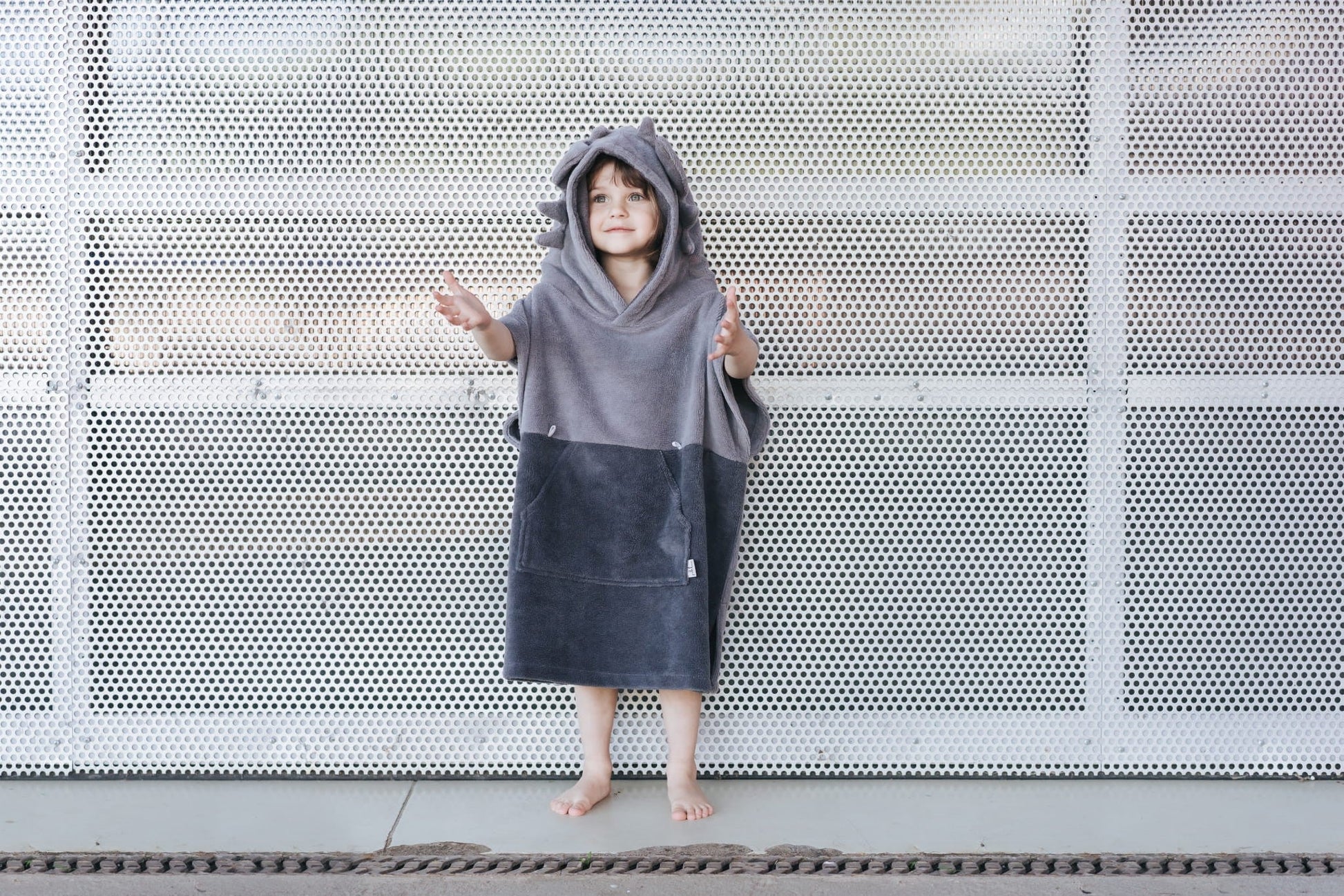 Surfdragon Kids Bath Poncho - Grey - Kindeco