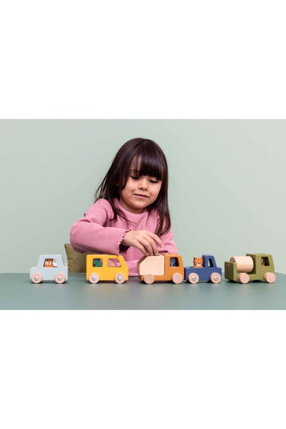 Wooden Construction Cars with Animals - Kindeco