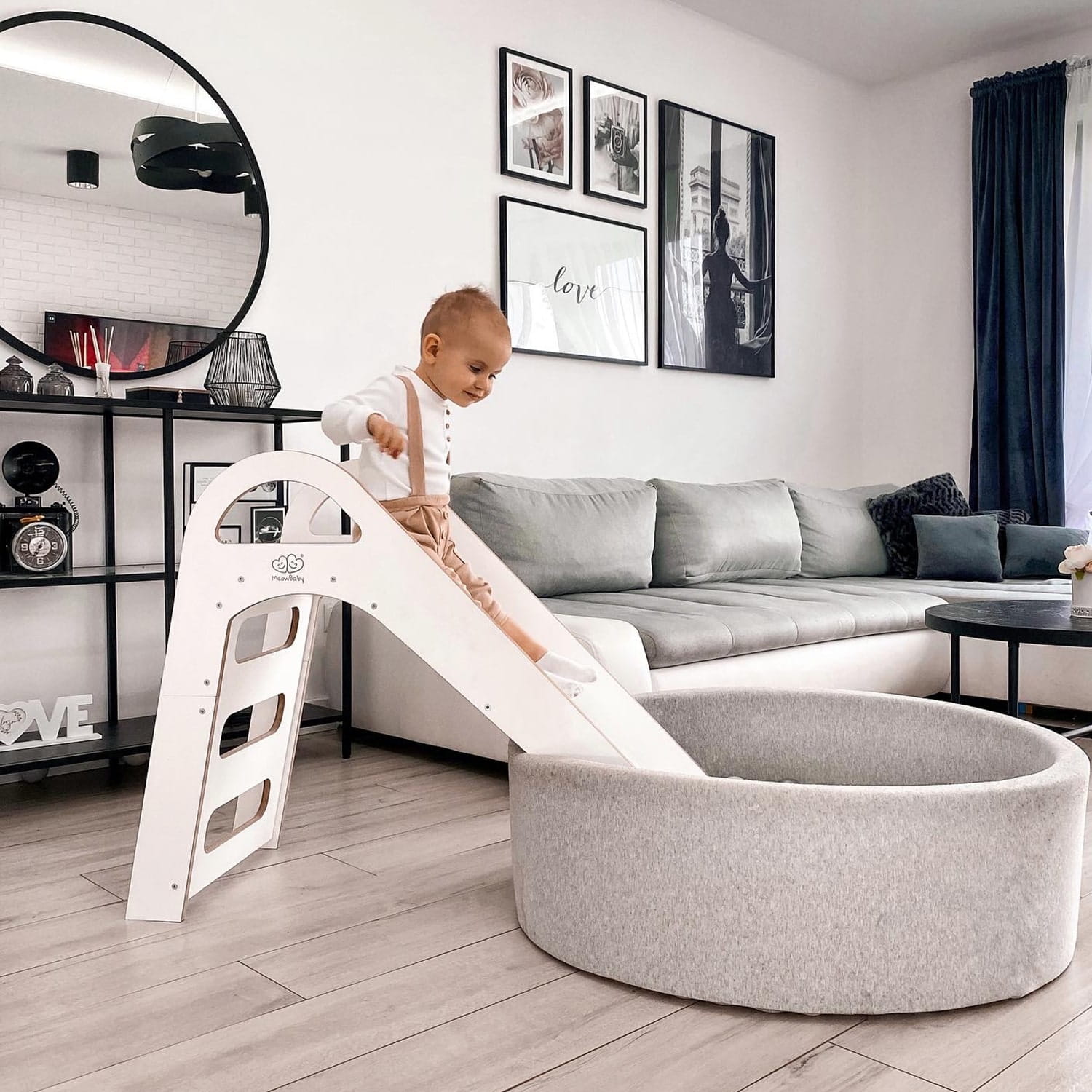 Wooden Indoor Scandi Slide for Children 87x46cm - Kindeco